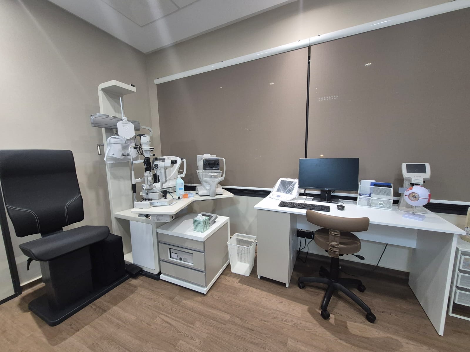 Examen de la rétine par OCT — Dr Hayat Louizy ophtalmologue Casablanca